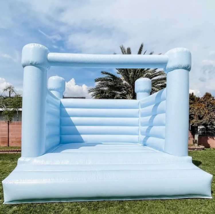 Blue pastel bounce house (13x13)